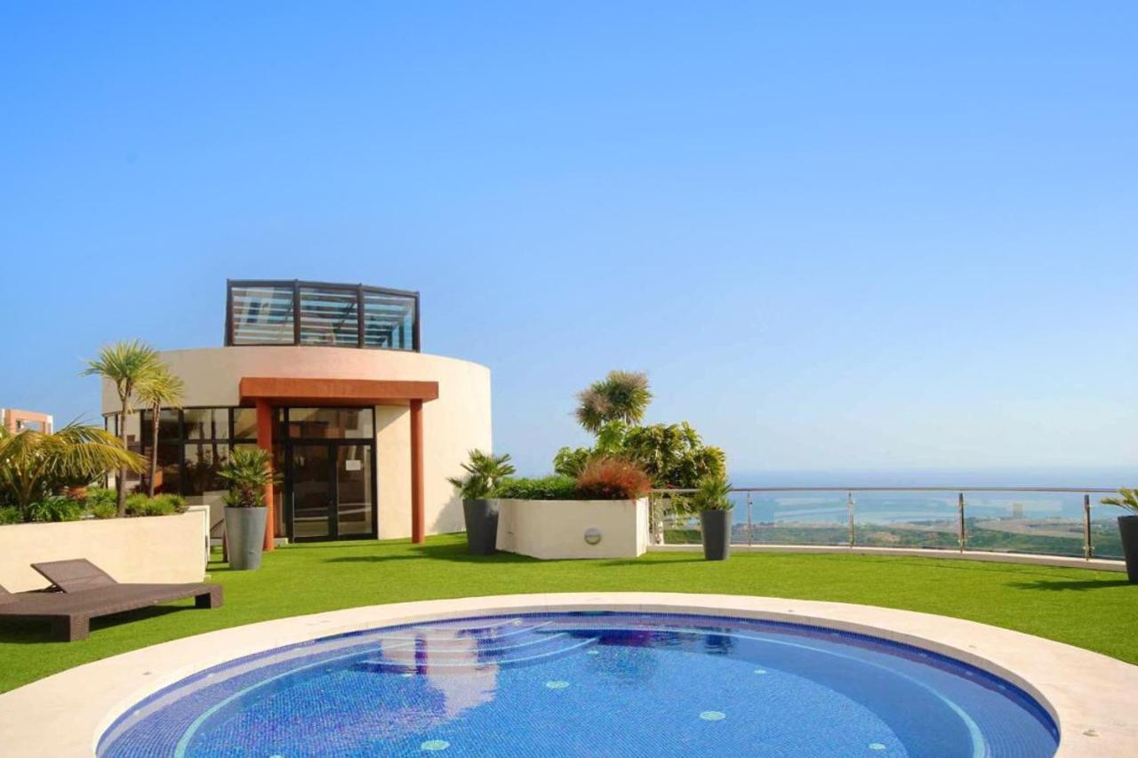 Luxury Spa Resort Marbella 2 Bedroom Sauna Gym Pools Jacuzzi Exterior foto